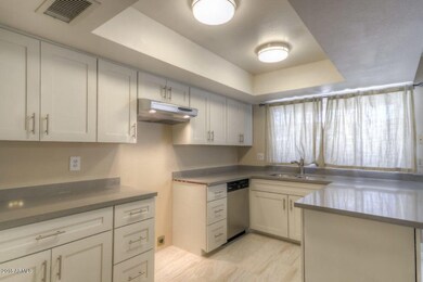 Kitchen (3)-SMALL