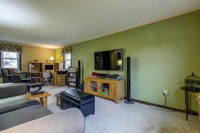 45 Mckenna Dr, Nashua, NH 03062 - photo 3