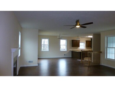 6 Elizabeth St, Saint Albans City, VT 05478 - photo 5