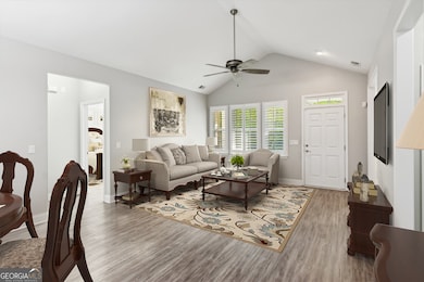 2593 Grapevine Cir unit 301, Cumming, GA 30041 - photo 4