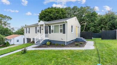30 Garnet St, West Warwick, RI 02893 - photo 3
