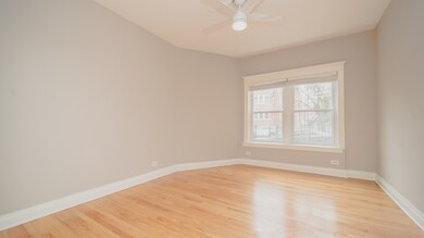2316 W Superior St unit 3W, Chicago, IL 60612 - photo 5