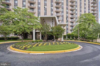 Westlake Towers unit 411, Bethesda, MD 20817 - photo 2