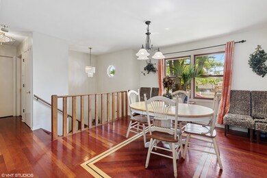 2800 W Cornelia Ave, Waukegan, IL 60085 - photo 3