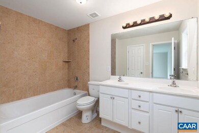 6452 Southfork Ln, Locust Grove, VA 22508 - photo 5