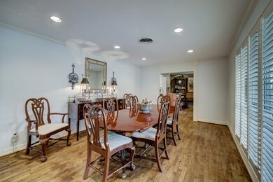 10007 Sugar Hill Dr, Houston, TX 77042 - photo 7