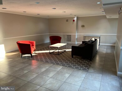 6143 Leesburg Pike unit 202, Falls Church, VA 22041 - photo 5