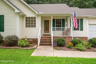 104 Angel Pl6