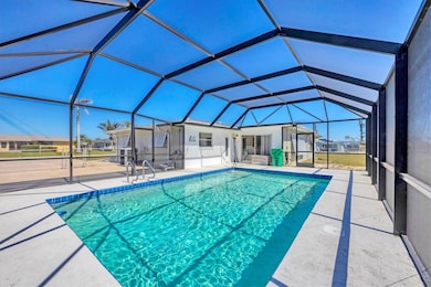 13 Caddy Rd, Rotonda West, FL 33947 - photo 2