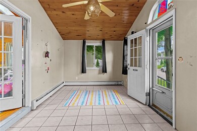 16 Spectacle Ave, Warwick, RI 02888 - photo 3