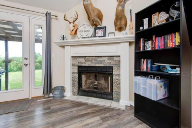 889 S Hickory Ln, Nixa, MO 65714 - photo 5