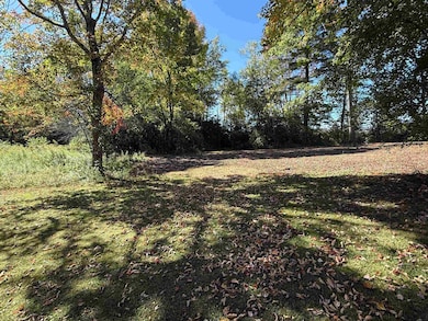 Doesn't look or feel like a mobile home house site!