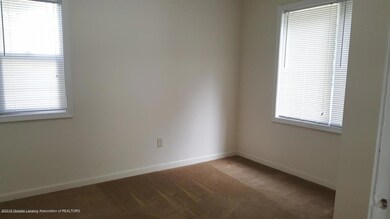 327 Dunlap St, Lansing, MI 48910 - photo 5