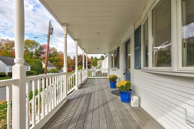 1 Violet Rd, Burlington, MA 01803 - photo 4