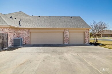 4718 Shadow Creek Dr, San Angelo, TX 76904 - photo 6