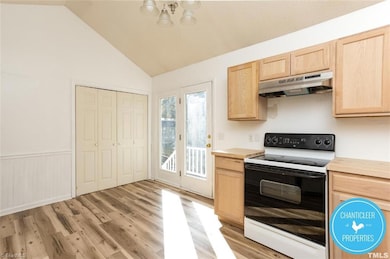 362 Wilson St, Graham, NC 27253 - photo 2