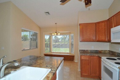 Kitchen & Nook