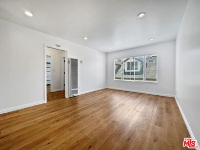 2841 S Sycamore Ave unit 3, Los Angeles, CA 90016 - photo 3