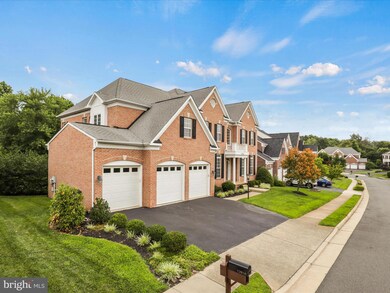 12816 Netherleigh Place, Herndon, VA 20171 - photo 2