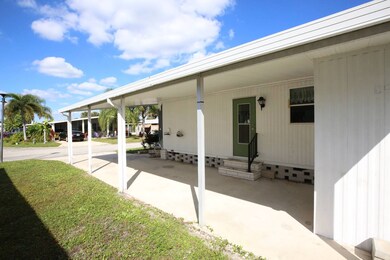 8775 20th St unit 917, Vero Beach, FL 32966 - photo 6
