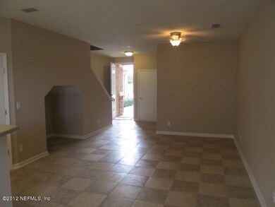 2323 Sunset Bluff Dr, Jacksonville, FL 32216 - photo 4