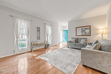 FRONT LIVING ROOM 2