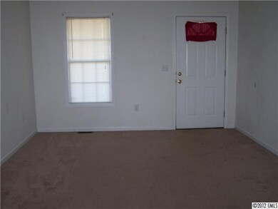 Living Room - Unit 313