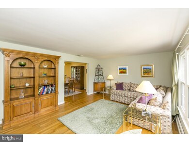 1095 Cambridge Ct, West Chester, PA 19380 - photo 3