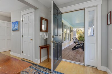 1015 Shore Rd_W5_001
