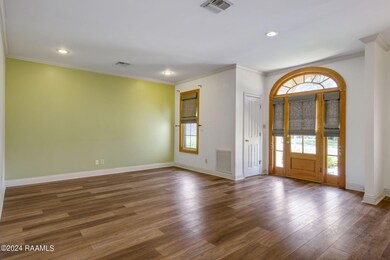 11-web-or-mls-112 Briarmeadow Dr-6