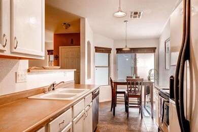 12913 W Cambridge Ave Avondale-large-009