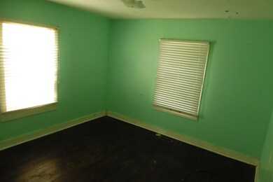 424 S Ramsey St, Manchester, TN 37355 - photo 7