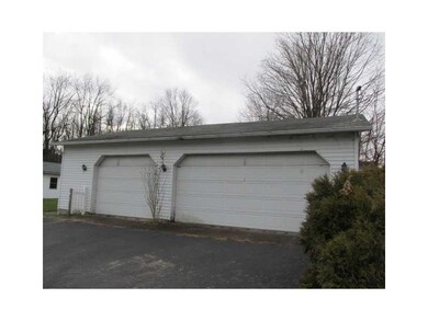 Parking Lot/Garage.