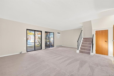 28 Hudson Heights Dr, Poughkeepsie, NY 12601 - photo 6