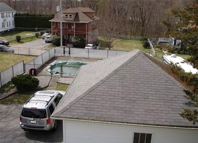 705 Mendon Rd, Woonsocket, RI 02895 - photo 6