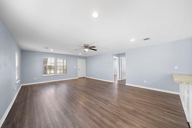 5800 Los Angeles St, Houston, TX 77026 - photo 5