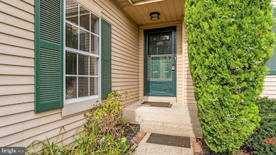 660 Bayberry Ln unit T5, Yardley, PA 19067 - photo 2