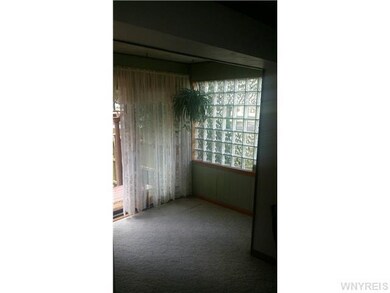 Other Sun room with sliding glass doors to Florida