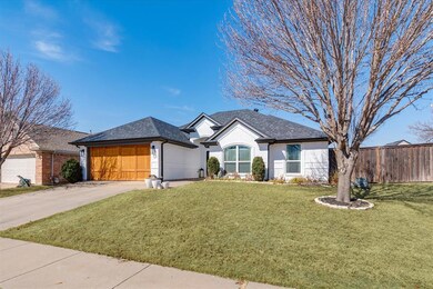 8481 Emerald Cir, North Richland Hills, TX 76180 - photo 2