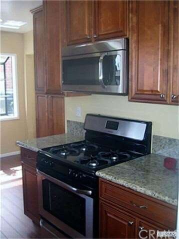 New kitchen with granite