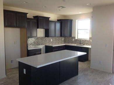873 Kitchen 1