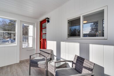 304 Main St (MLS)-2