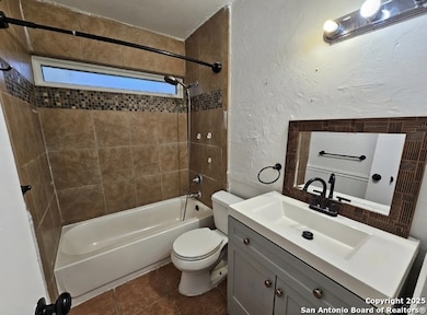 12014 El Sendero St unit A, San Antonio, TX 78233 - photo 5