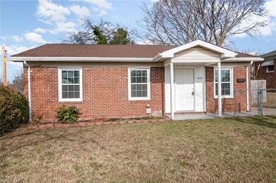 512 Doak St, Greensboro, NC 27406 - photo 3