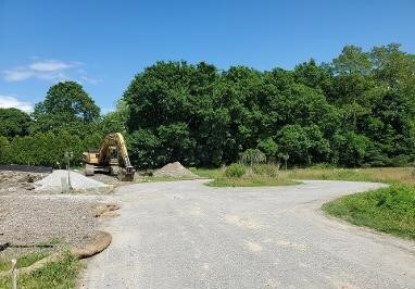 8 Village Rd, Warren, RI 02885 - photo 2