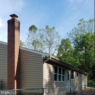 4021 Creekside Dr, Chambersburg, PA 17202 - photo 3