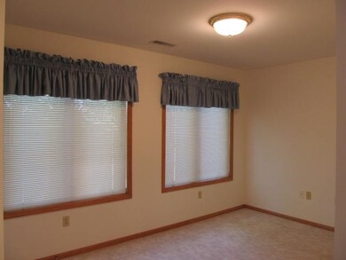 100 Meadow Ln, Oregon, WI 53575 - photo 5