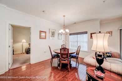 05-Dining Room