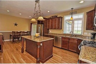 37 Paddock Dr, Plainville, MA 02762 - photo 6