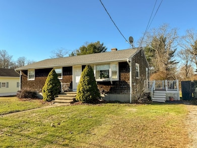 19 Flint Corn Rd, Portsmouth, RI 02871 - photo 3